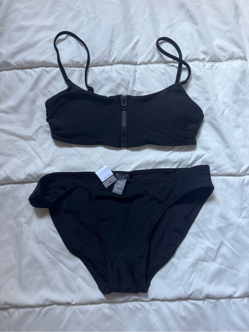 Black Zip-Front Bikini Top and Bottom 🖤✨